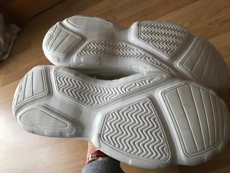 Tenisky, reserved,37