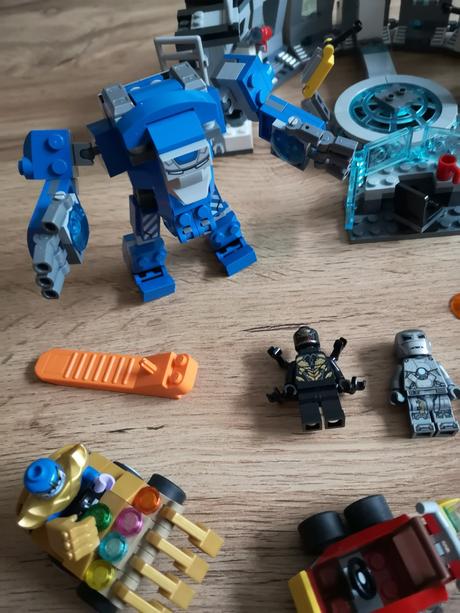 Lego marvel avengers 76125 iron man a jeho obleky,