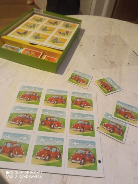 Hra na trenovanie pozornosti look and compare, 