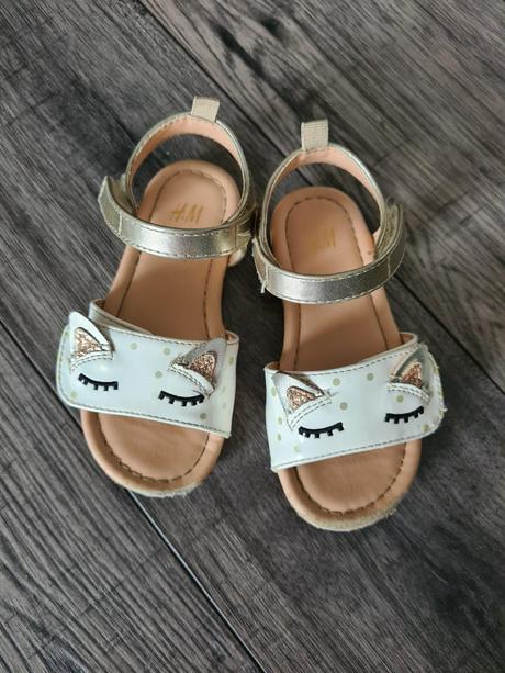 Sandálky jednorožec, h&m,24