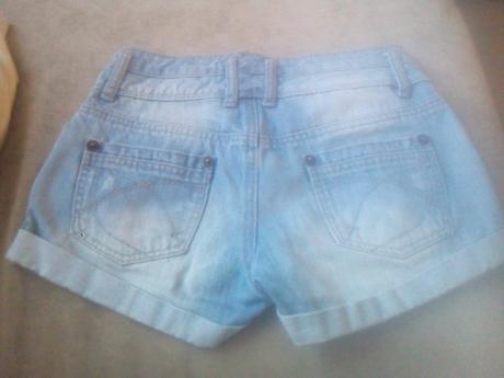 Suprove potrhane riflove kratasy, 146