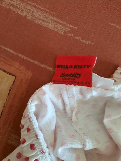 Dievčenské šortky, 110