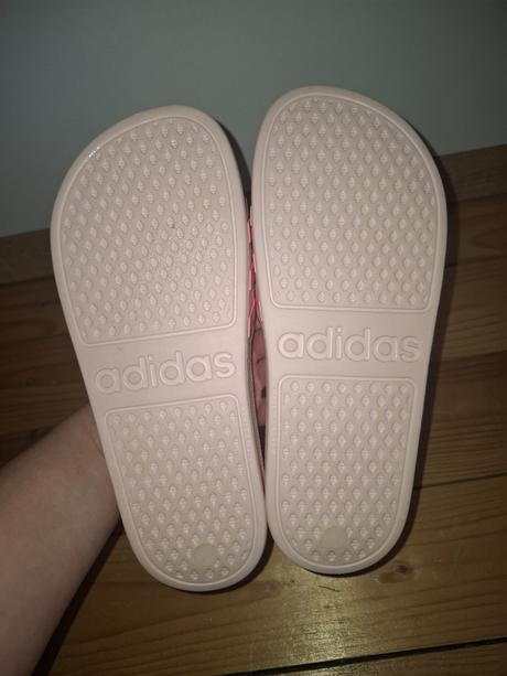 Šľapky, adidas,37
