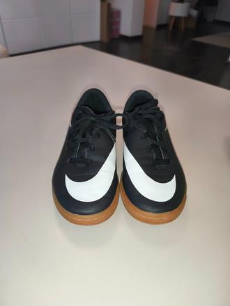 Tenisky č.34 zn.nike, nike,34