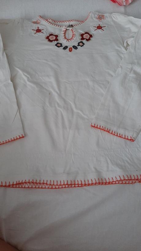 Vyšívané tricko, next,110