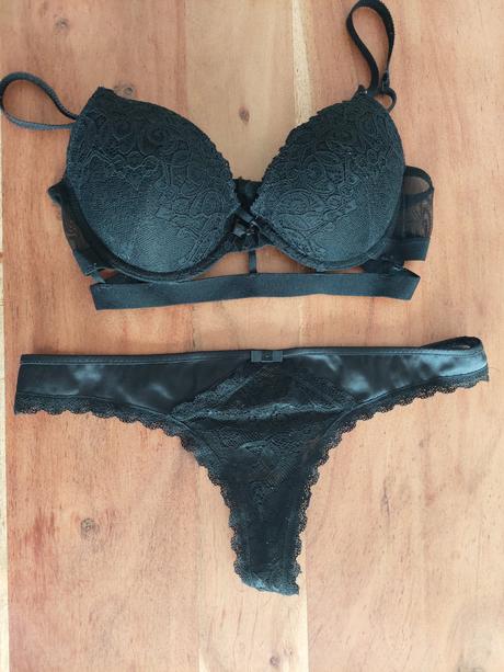Komplet podprsenka,tanga, new yorker,s