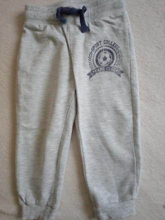 Tepláky v. 86, pepco,86