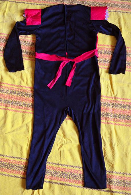 Kostym cinsky bojovnik, vel. 116-122 (5-7 r.),