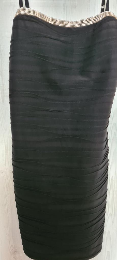 Spoločenské šaty rinascimento, s