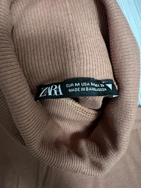 Zara top s rolákom, zara,m