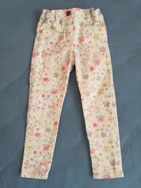 2x oblecene nohavice, f&f,104