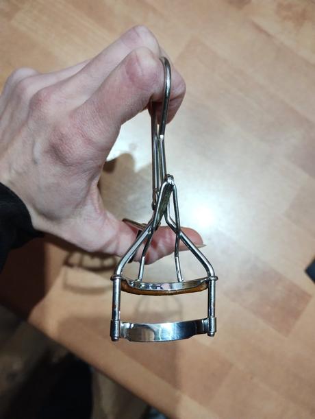 Kliešte na mihalnice, 