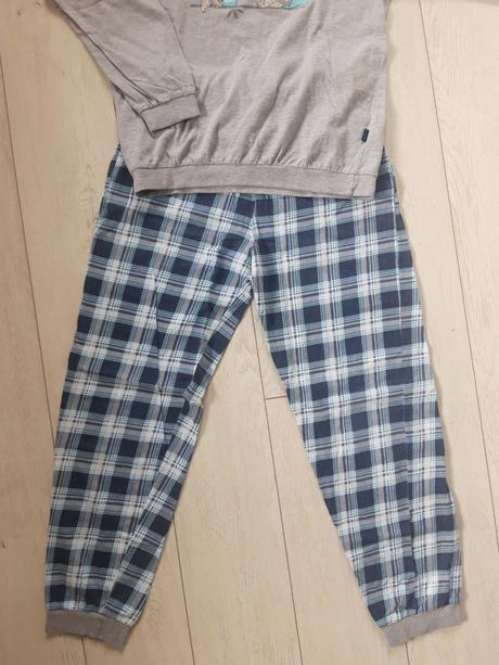 Pyzamo "potrebujem viac spat", cornette,146