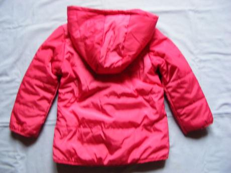 Bunda s kapuckou, 104