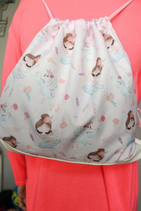 Nepremokavý batôžtek s baletkami, 