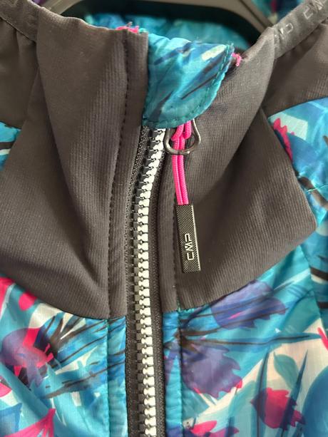 Prémiová vodotesná bunda zn.cmp veľ.l, cmp,l