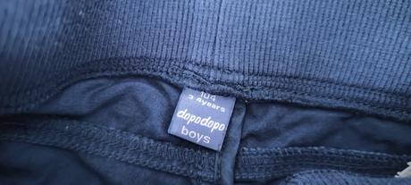 Tenké nohavice, dopodopo,104