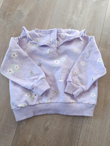 Mikina s kvietkami, sinsay,68