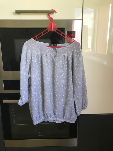 Vzdušná blúzka s, s