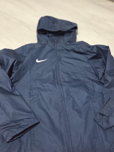 Futbalova sportova sustiakova bunda, nike,146