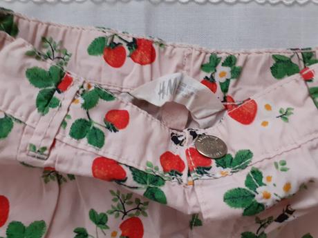 Dievcenske letne sortky s jahodami, h&m,128