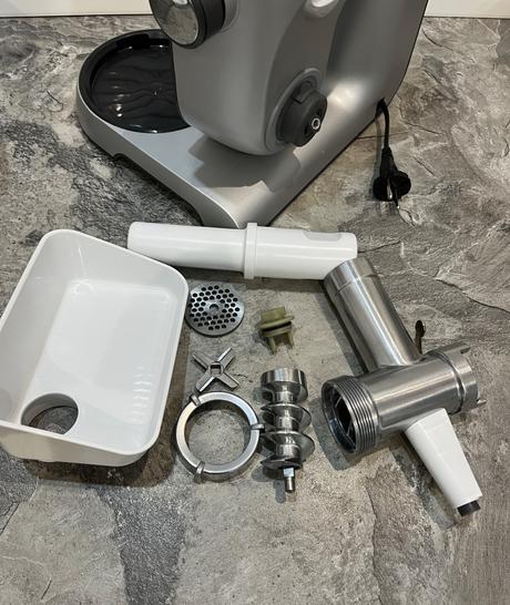 Kuchynský robot bosch mum 58364 1000w, bosch