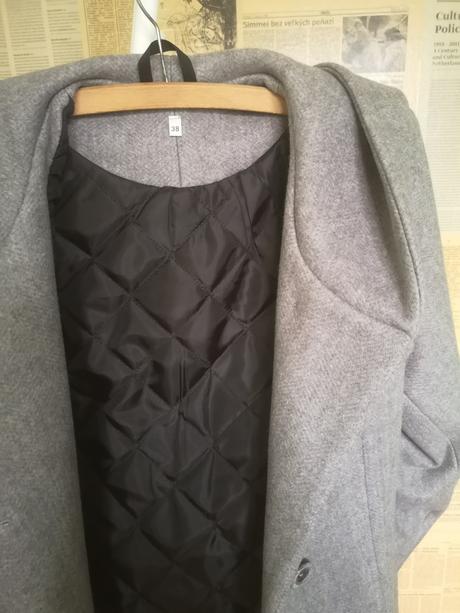 Zimný kabát s kapucňou, 38
