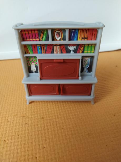 Starožitnosti hračky,