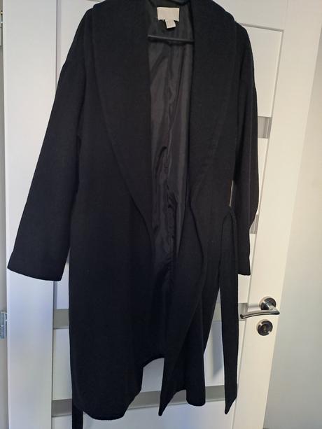 Čierny kabát, h&m,44