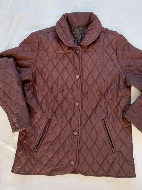 Prešívaná čokoládovo hnedá bunda na prechodné obdo, xl