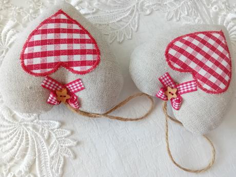 Látkové srdiečka na zavesenie 11cm x 11cm, 