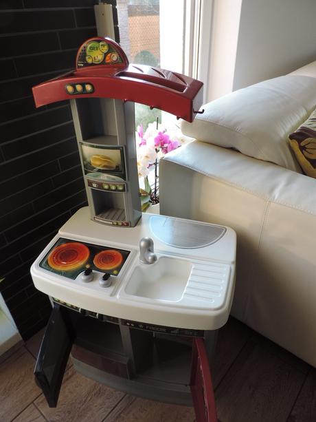 Kuchynka smoby + riady, 