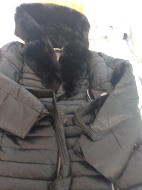 Zimná vetrovka s kožušinkou, l