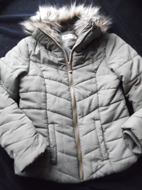 Bunda s kožušinovým golierom, h&m,140
