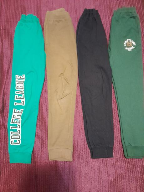 4x tepláky, pepco,158