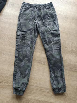 Maskacove nohavice, 158