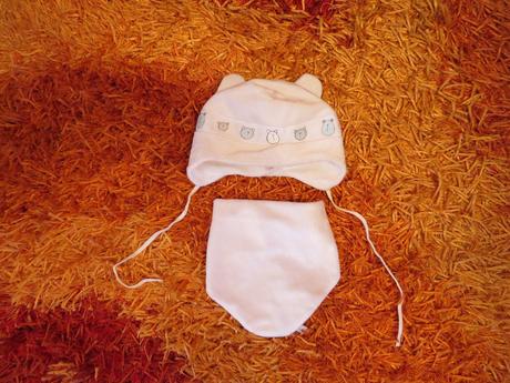 Čiapka so šálom, 86