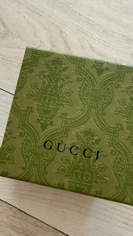 Gucci unisex krasne hodinky, gucci