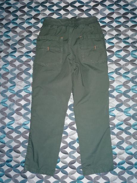 Podšité nohavice, next,122