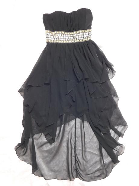 Velmi pekne šaty, s