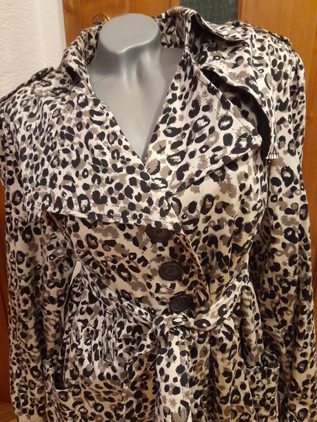 Krásny leopardí trenčkot, new look,46