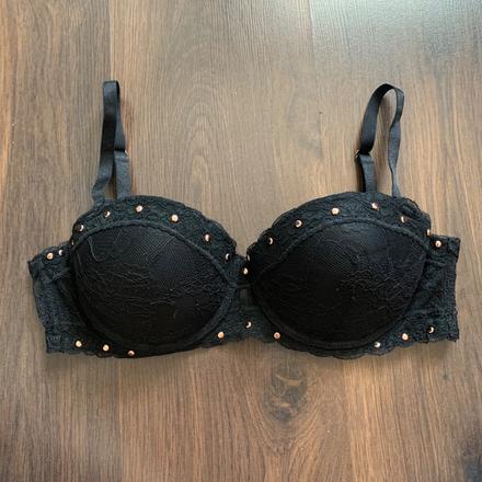 Cierna push-up podprsenka, 70c