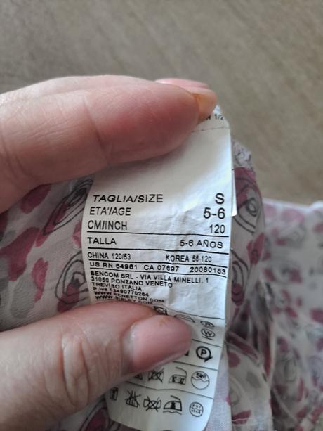 Blúzka s volánmi na ramienka, benetton,116