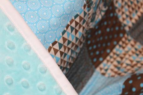 Tyrkysovo-hnedá  detská deka, 