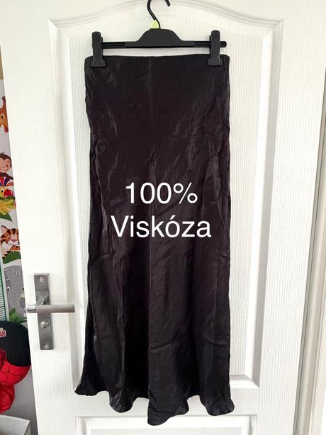 Čierna saténová sukňa sinsay,  viskóza,, sinsay,m