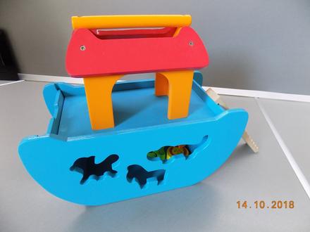 Drevena vkladacka archa,