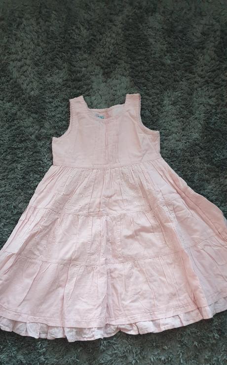 Šaty č.110-116, 110