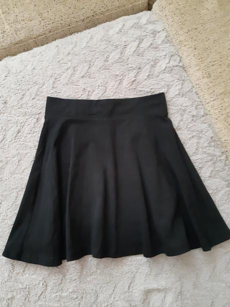 Cierna sukna, c&a,176