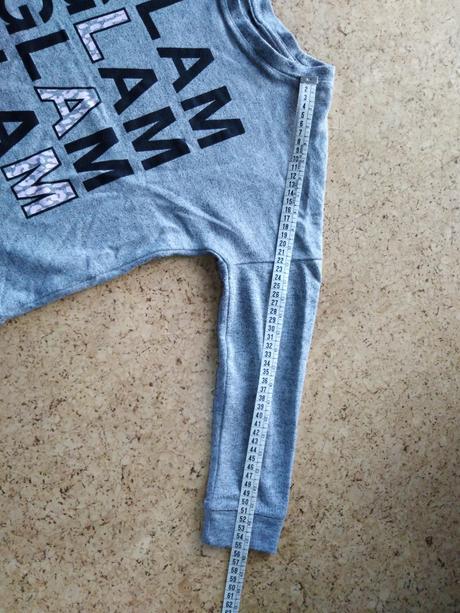 Tenší pulóver, 134