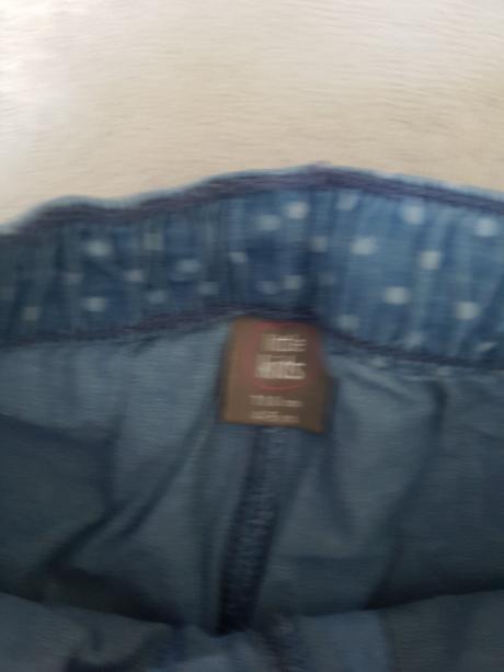 Tenké riflove nohavice č 104-110, pepco,104